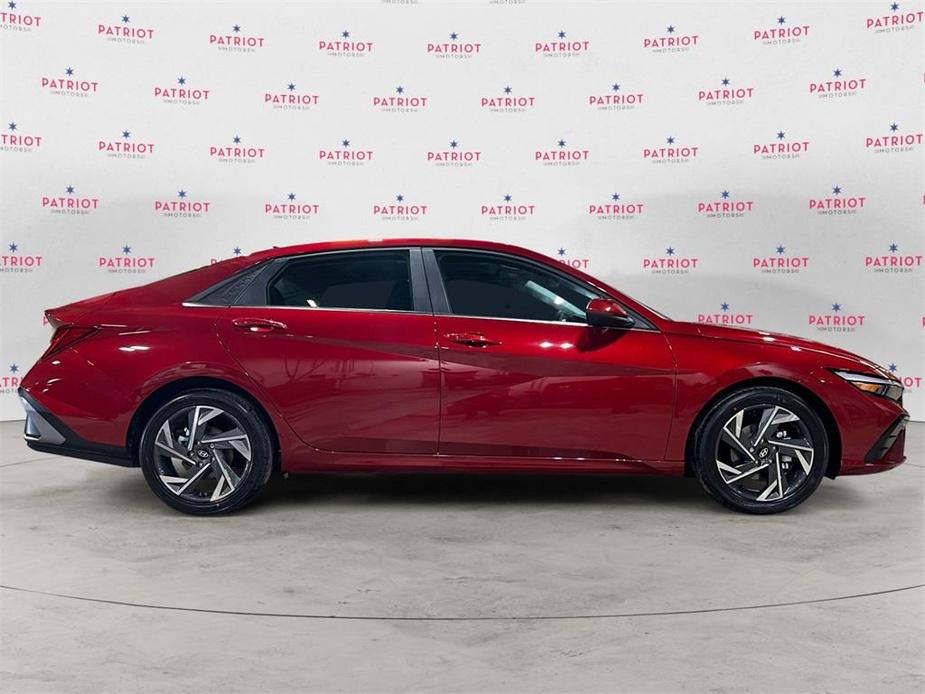 new 2024 Hyundai Elantra car, priced at $25,078