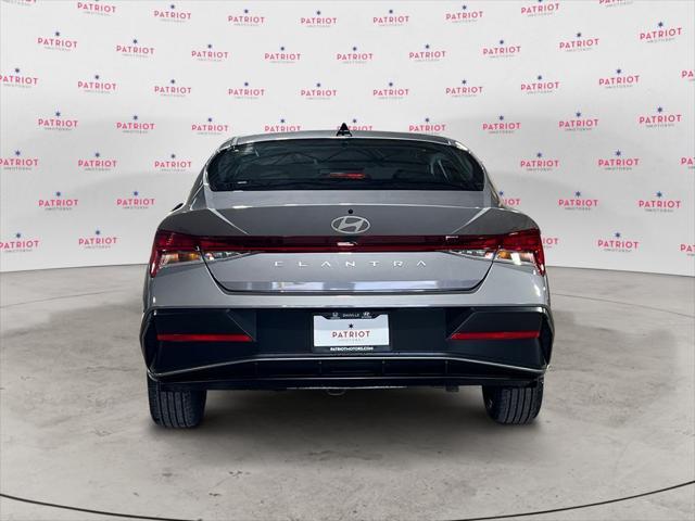 new 2024 Hyundai Elantra car, priced at $24,957