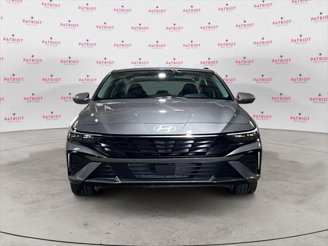 new 2024 Hyundai Elantra car, priced at $24,957