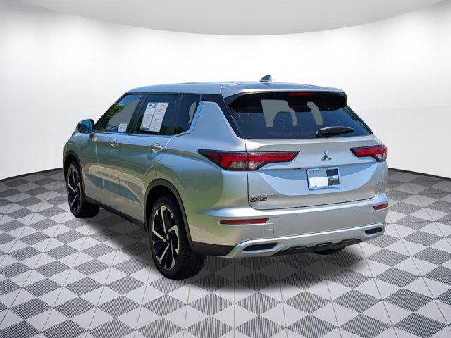 used 2023 Mitsubishi Outlander car, priced at $21,996