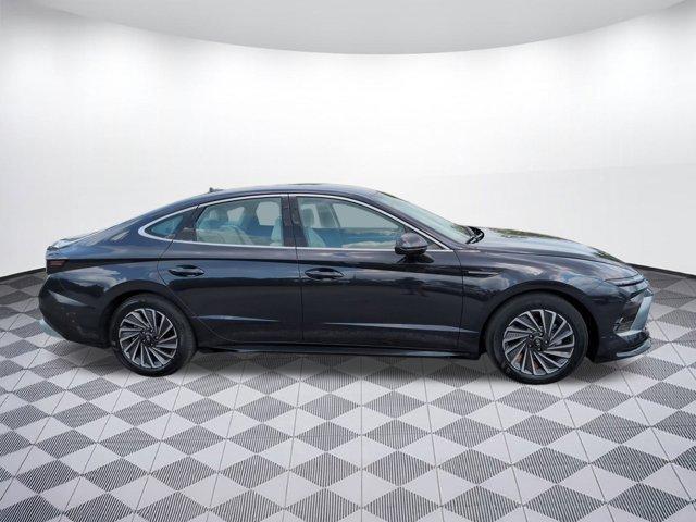 used 2024 Hyundai Sonata Hybrid car, priced at $22,787
