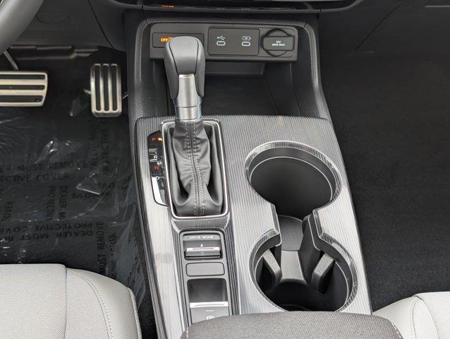 new 2025 Honda Civic Hybrid car, priced at $29,091