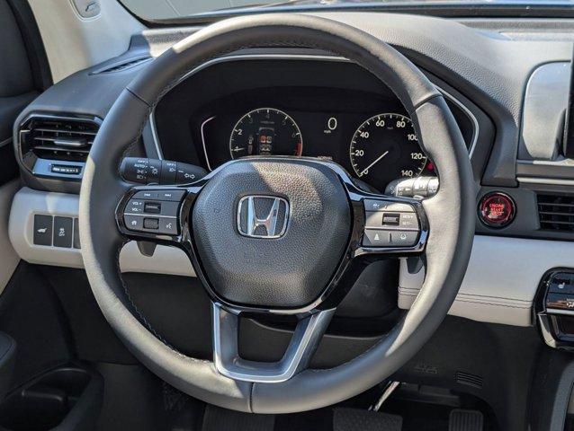 new 2025 Honda Pilot car, priced at $48,391