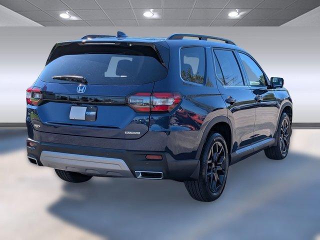 new 2025 Honda Pilot car, priced at $48,391