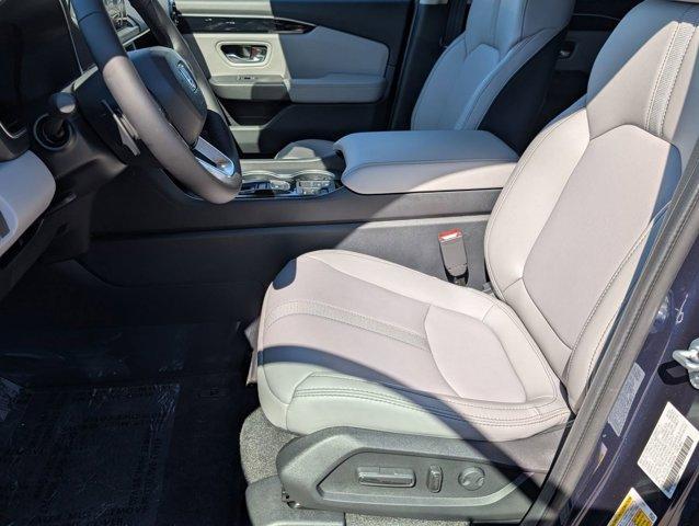 new 2025 Honda Pilot car, priced at $48,391
