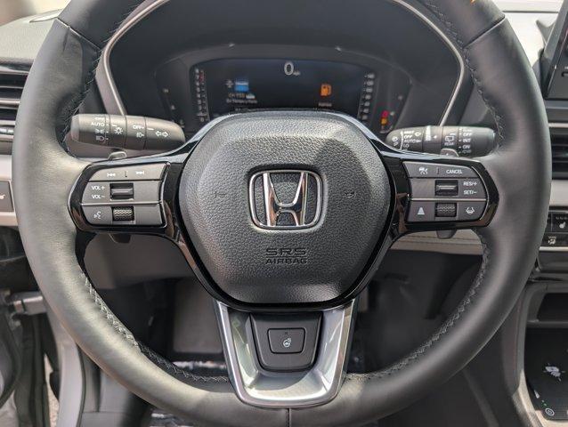 new 2025 Honda Pilot car, priced at $52,731