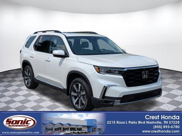 new 2025 Honda Pilot car, priced at $53,181