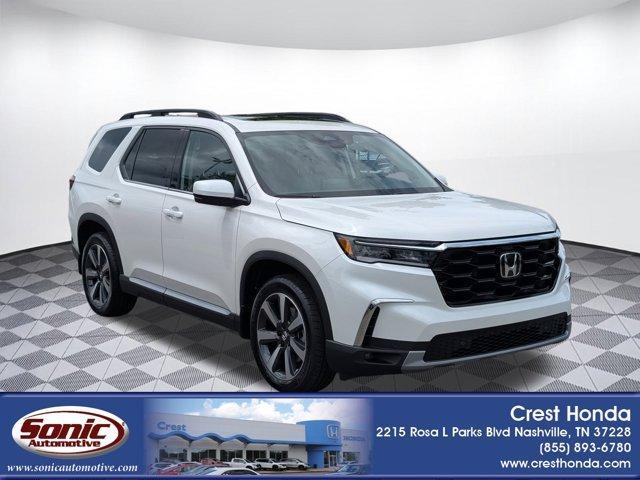 new 2025 Honda Pilot car, priced at $47,601