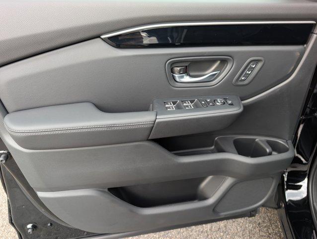 new 2025 Honda Pilot car, priced at $49,341