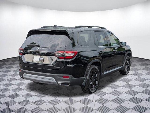 new 2025 Honda Pilot car, priced at $49,341