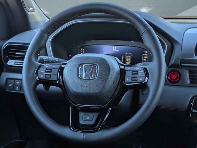 new 2025 Honda Pilot car, priced at $55,031