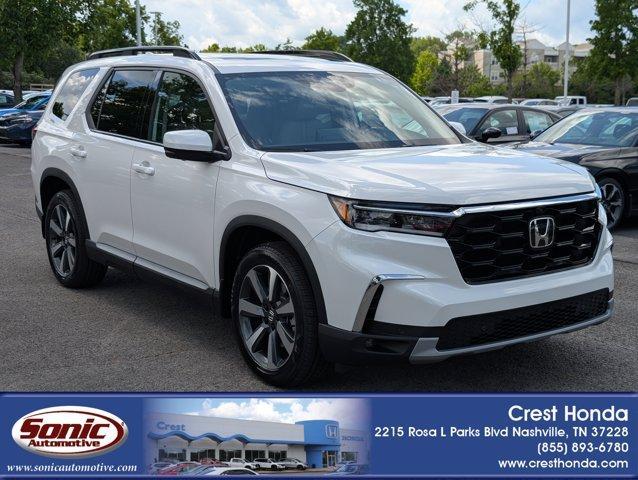 new 2025 Honda Pilot car, priced at $53,181