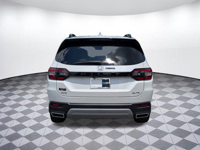 new 2025 Honda Pilot car, priced at $53,181