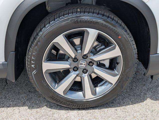 new 2025 Honda Pilot car, priced at $53,181