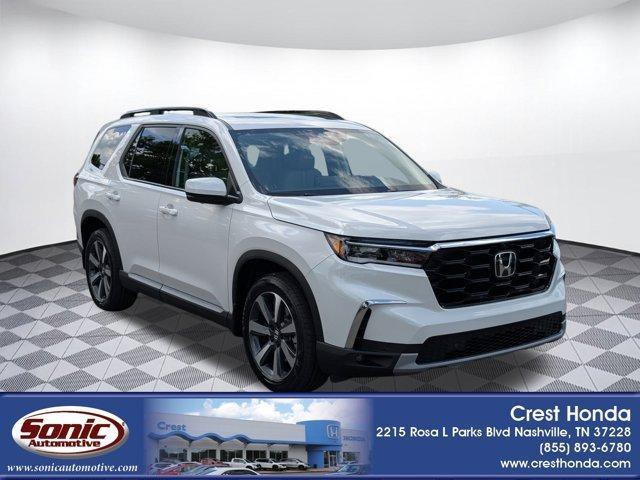 new 2025 Honda Pilot car, priced at $53,181