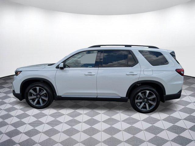 new 2025 Honda Pilot car, priced at $53,181
