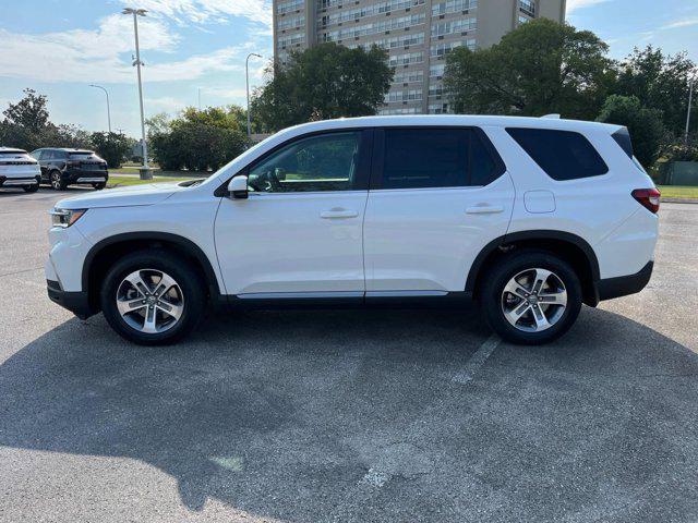 new 2025 Honda Pilot car, priced at $44,572