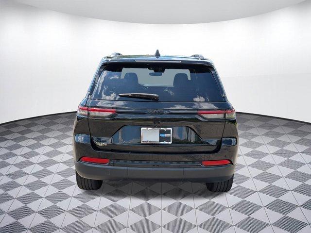 used 2023 Jeep Grand Cherokee car, priced at $27,998