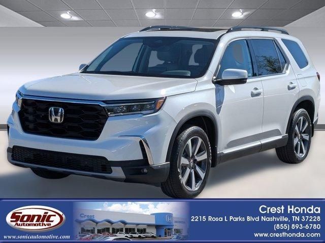 new 2025 Honda Pilot car, priced at $49,051