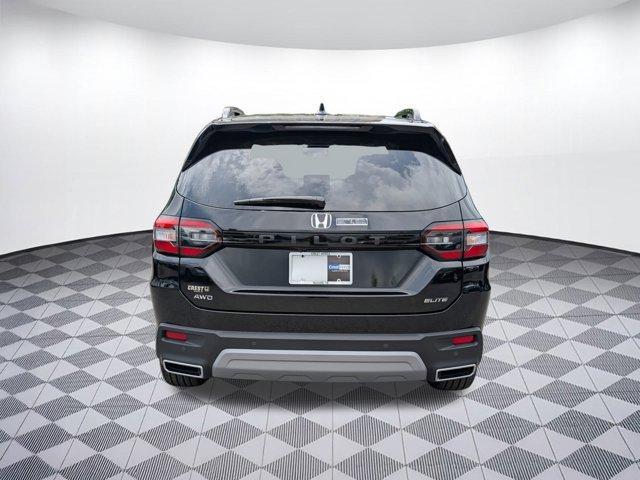 new 2025 Honda Pilot car, priced at $52,731