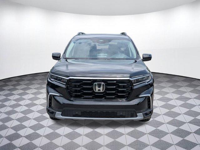 new 2025 Honda Pilot car, priced at $52,731