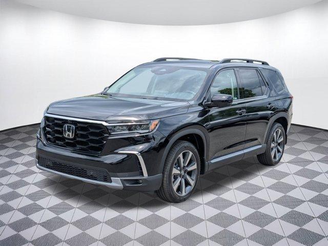 new 2025 Honda Pilot car, priced at $52,731