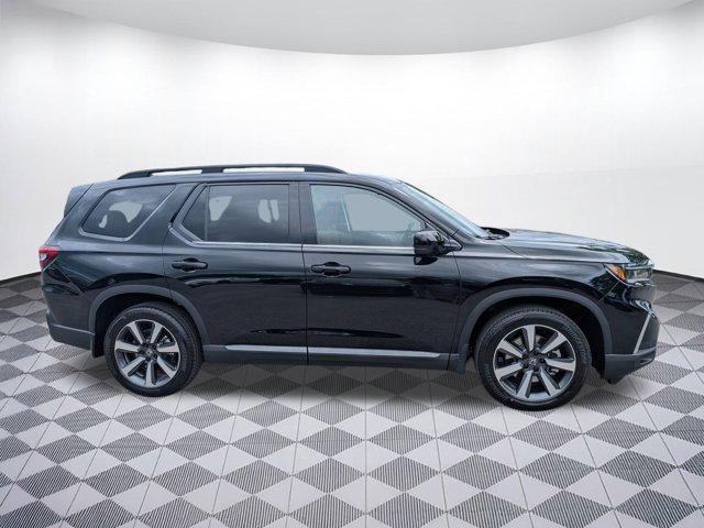 new 2025 Honda Pilot car, priced at $52,731