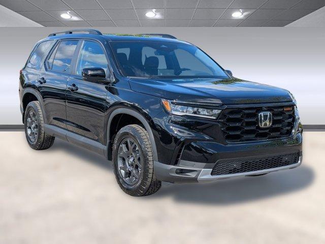 new 2025 Honda Pilot car, priced at $48,391