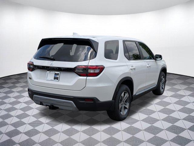 new 2025 Honda Pilot car, priced at $45,081