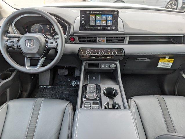 new 2025 Honda Pilot car, priced at $45,081