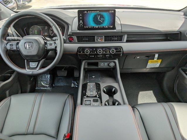 new 2025 Honda Pilot car, priced at $49,051