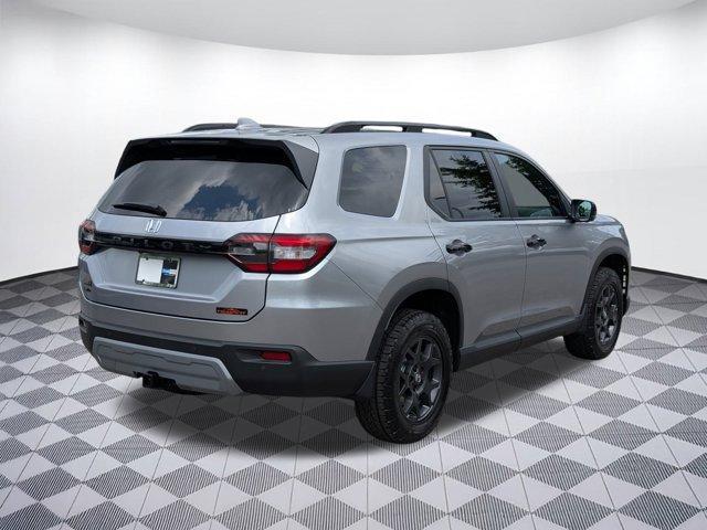 new 2025 Honda Pilot car, priced at $49,051