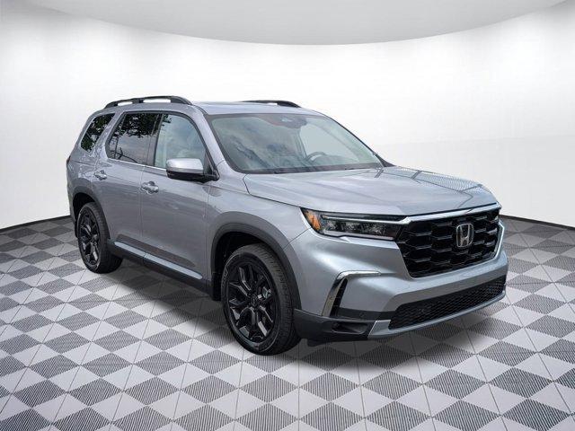 new 2025 Honda Pilot car, priced at $48,351