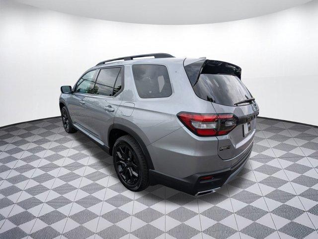 new 2025 Honda Pilot car, priced at $48,351
