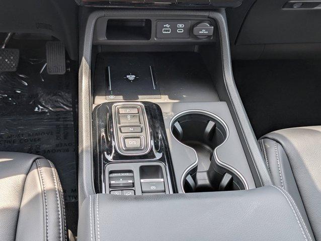 new 2025 Honda Pilot car, priced at $49,405