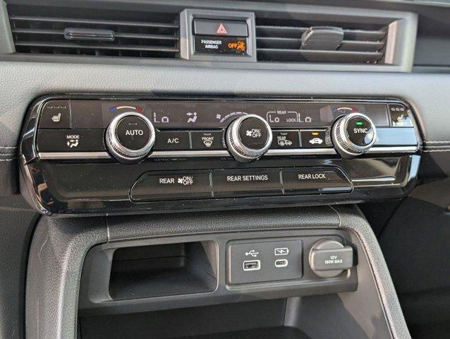 new 2025 Honda Pilot car, priced at $44,591