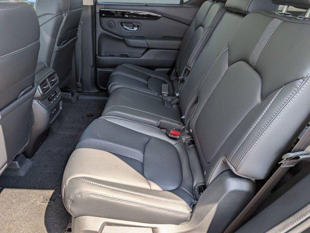 new 2025 Honda Pilot car, priced at $44,591