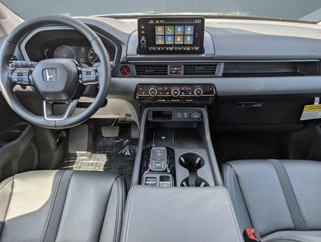 new 2025 Honda Pilot car, priced at $44,591