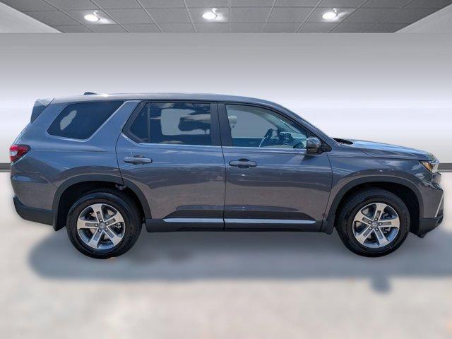 new 2025 Honda Pilot car, priced at $44,591