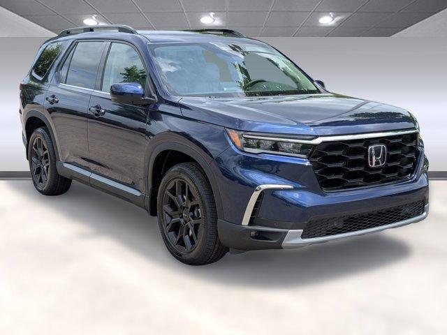 new 2025 Honda Pilot car, priced at $50,442
