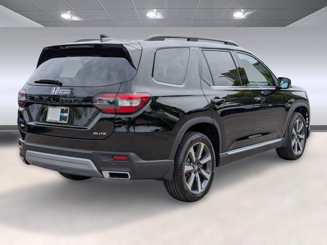 new 2025 Honda Pilot car, priced at $52,771