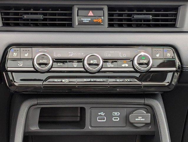 new 2025 Honda Pilot car, priced at $52,771