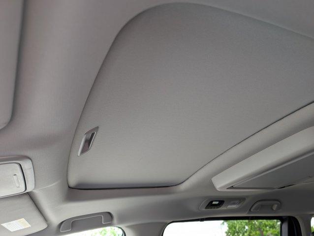 new 2025 Honda Odyssey car, priced at $47,301