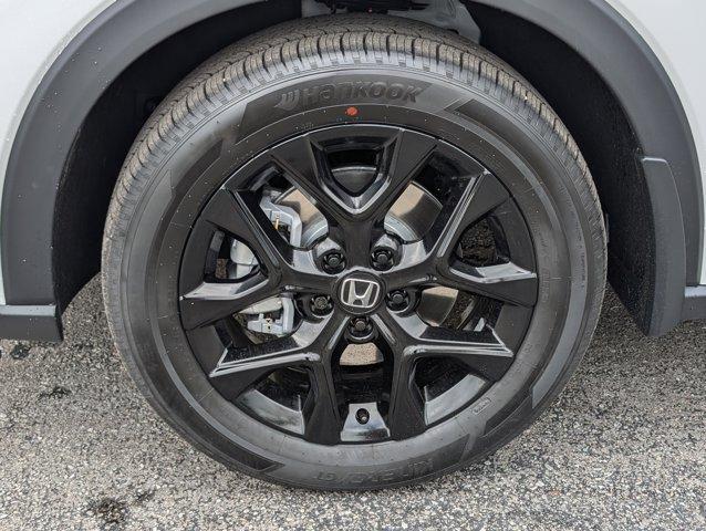 new 2025 Honda HR-V car, priced at $28,341