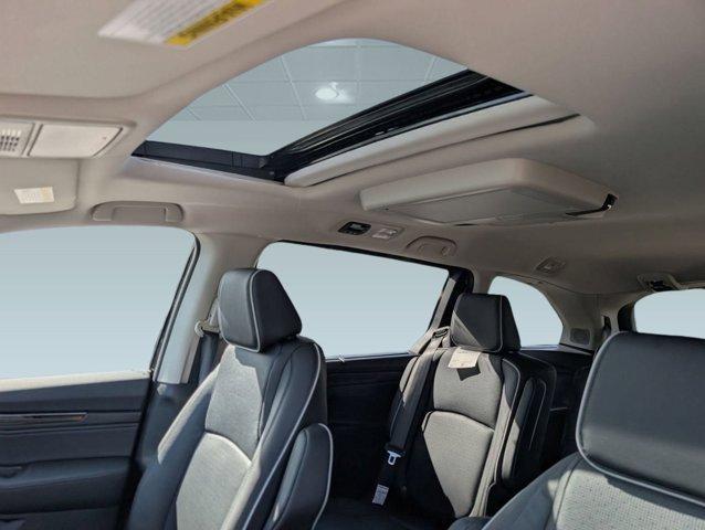 new 2026 Honda Odyssey car, priced at $51,991