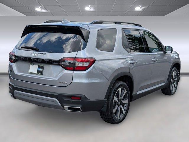 new 2025 Honda Pilot car, priced at $46,451