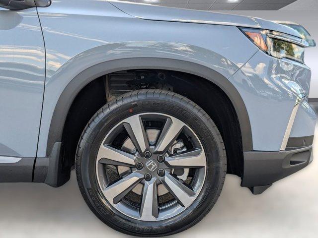 new 2025 Honda Pilot car, priced at $46,951