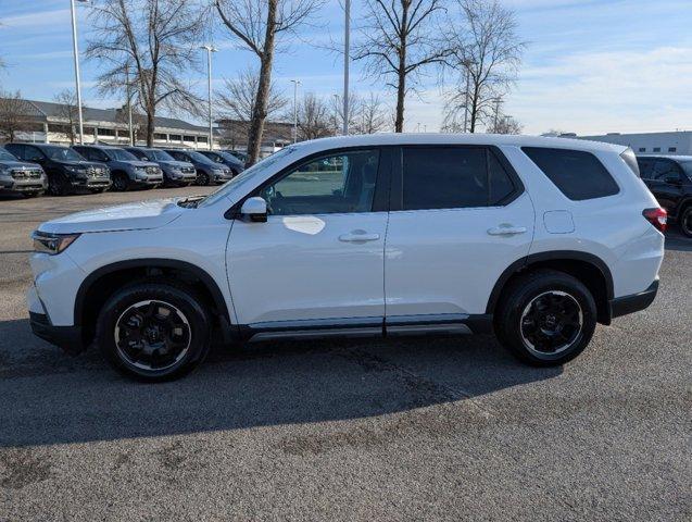new 2025 Honda Pilot car, priced at $48,132