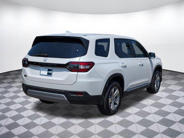 new 2025 Honda Pilot car, priced at $42,951