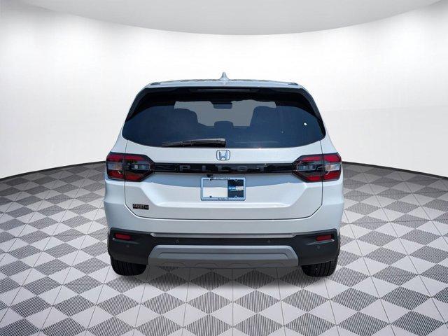 new 2025 Honda Pilot car, priced at $42,951